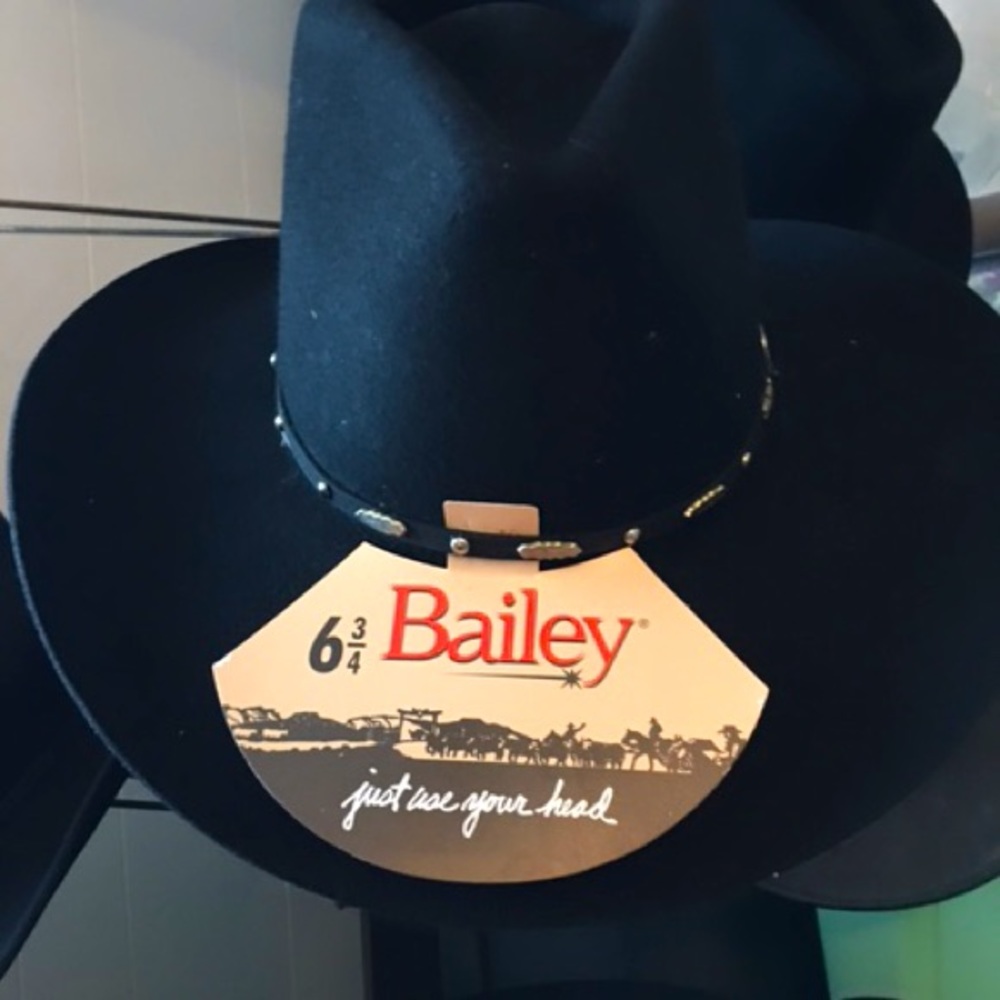 Bailey 6 3/4 Black XX 2x Fur Blend Cowboy Hat